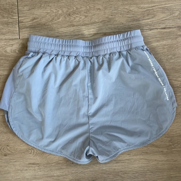 Alphalete Active Shorts - Picture 2 of 2